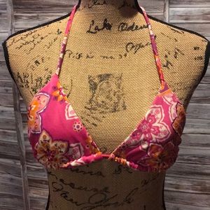 Victoria’s Secret Bikini Top.  JU23